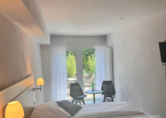 Biedermeier 3* Dortmund